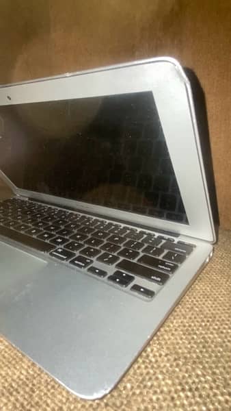 macbook air mid 2013 9