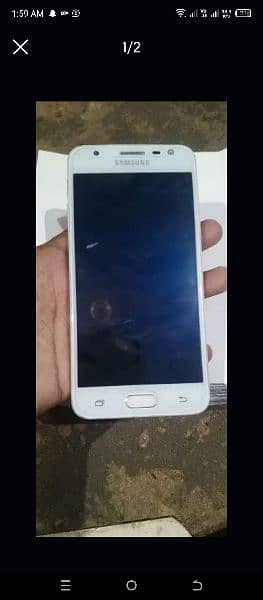 Samsung j5 2 16 sat or box glass par Bal ha Nazar b  nhi ata 0