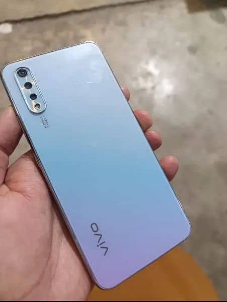 vivo S/1 8/256 1