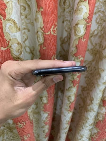 iphone xs max 1