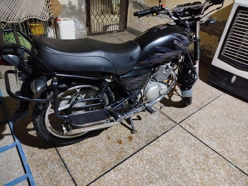 suzuki gs 150 se 2018 1