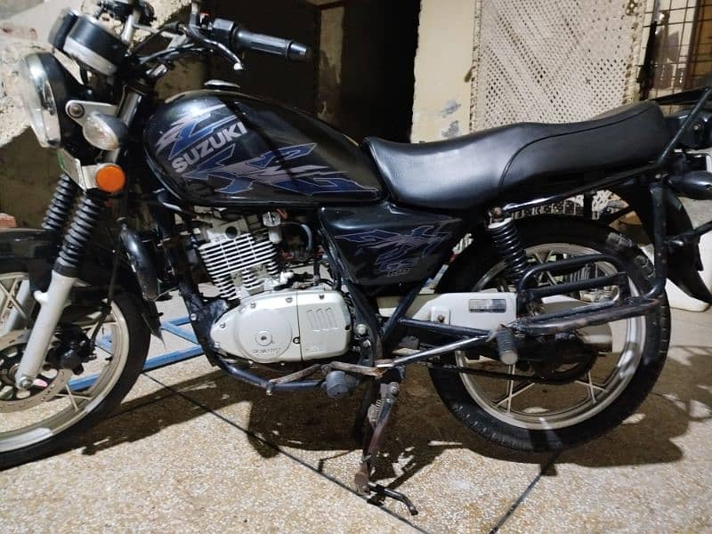 suzuki gs 150 se 2018 3