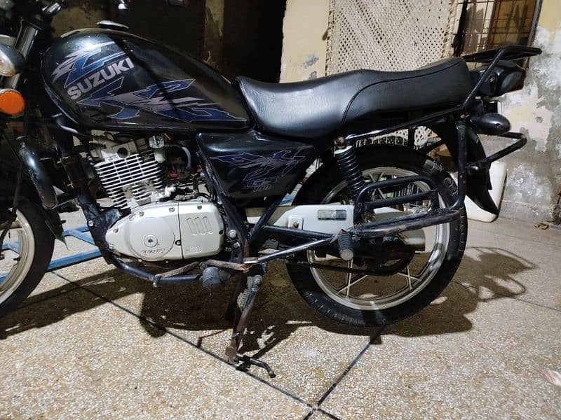 suzuki gs 150 se 2018 7