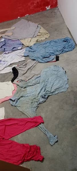 Almost 50 Clothes Men ,Women Used Condition 7