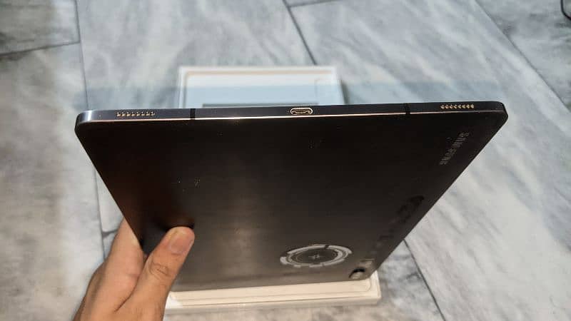 Samsung tablet S8 plus penal damage 2