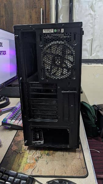 Corsair 275R Airflow Gaming Case 3