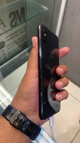 Iphone XS Max 256gb Non Pta 2