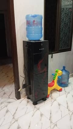 PEL Water Dispenser