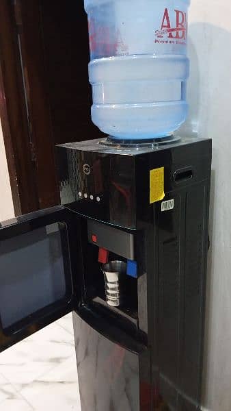 PEL Water Dispenser 0