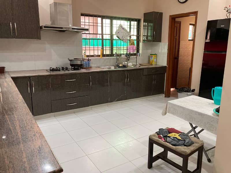 20 marla fully furnished house available for rent in dha 12