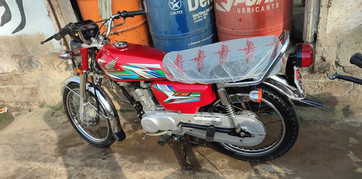 Honda CG 125 2023 Mobile No. 03133984755 2