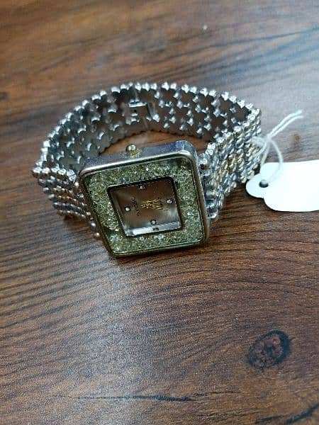 ladies wrist watch 3