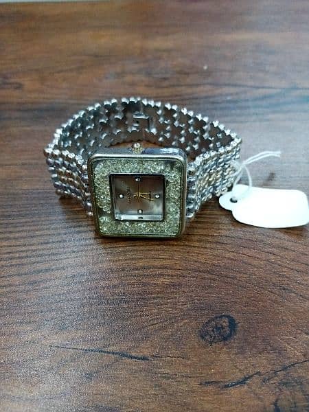 ladies wrist watch 4