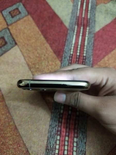 Iphone 11 Pro non pta 4