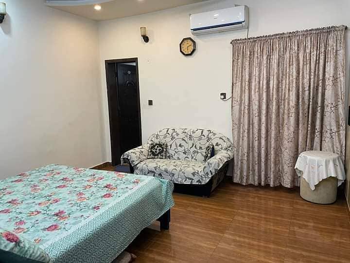 5 Marla Luxury Non Furnished House For sale in Bahria Town Lahore 5