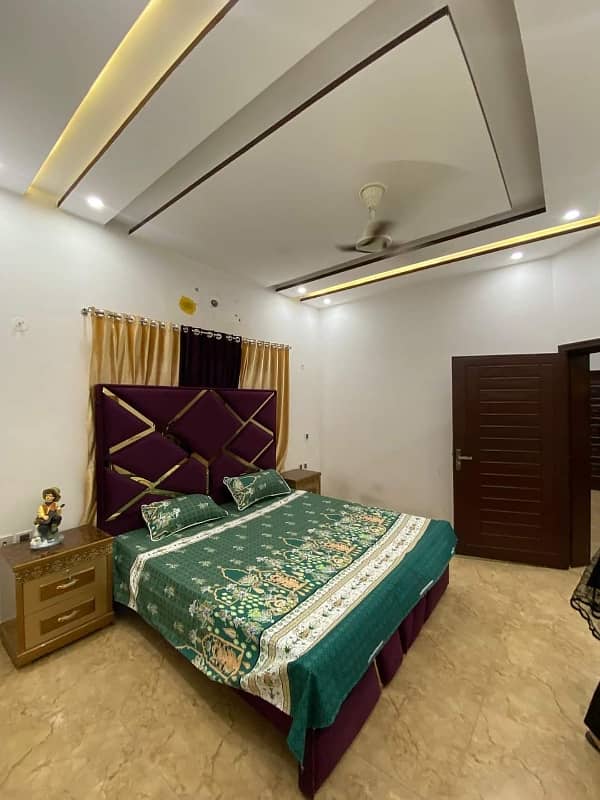 10 Marla Luxury Furnished Lower Portion For Rent in Bahria Town Lahore 0