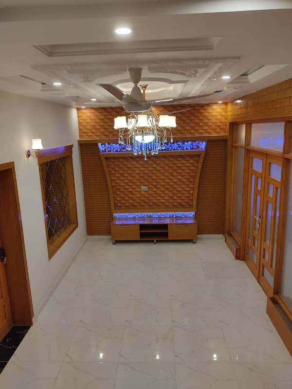 5 Marla Luxury Non Furnished House For Rent in Bahria Town Lahore 5