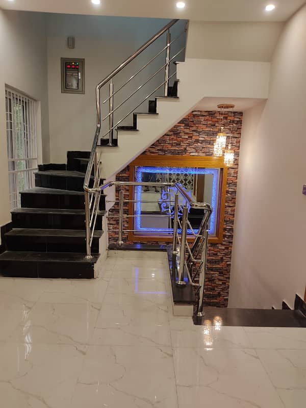 5 Marla Luxury Non Furnished House For Rent in Bahria Town Lahore 12