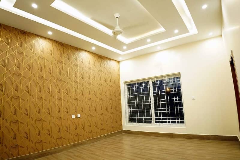 1 Kanal Luxury Non Furnished Upper Portion For Rent in Bahria Town Lahore 5