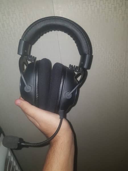 Logitech g pro x gaming headset with blue voice 3