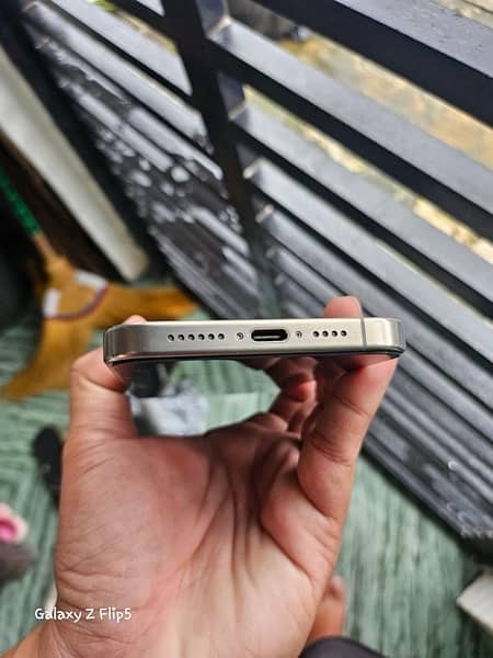 IPhone 15 Pro Max 256GB JV Natural Titanium 10/10 Only Set 2