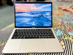 MacBook Pro 13" 2019 0