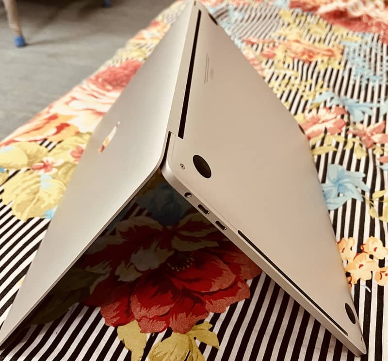 MacBook Pro 13" 2019 6