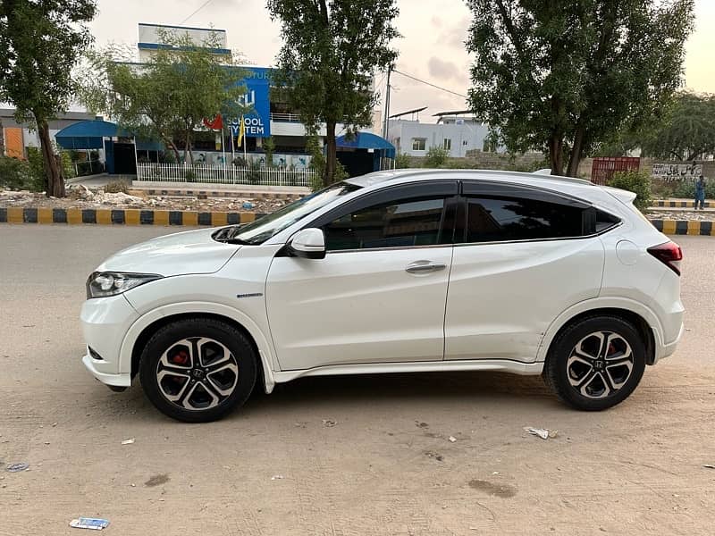 Honda Vezel 2015 3