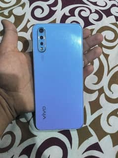 Vivo S1