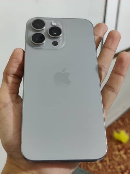 IPHONE 15 PRO MAX 256GB HK MODEL NON PTA 7