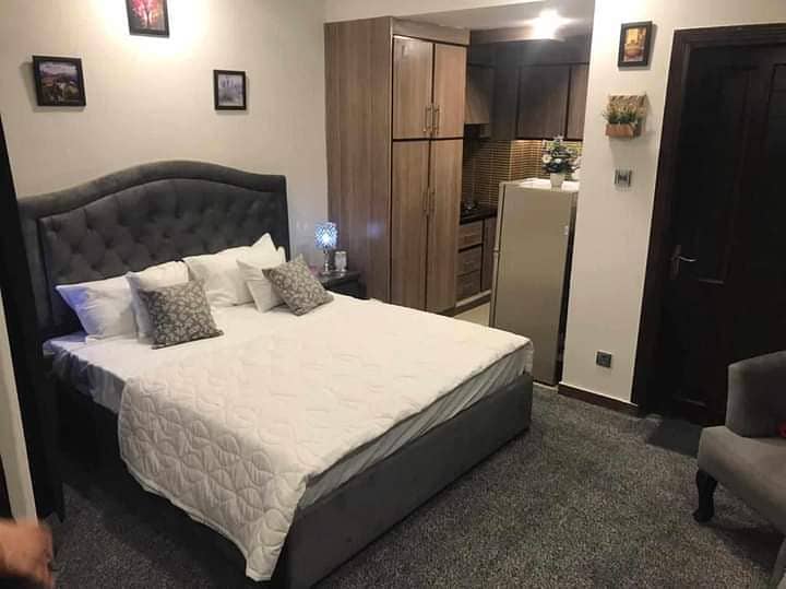 fully furnished flat for rent daily basis 2