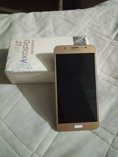 Samsung Galaxy J7