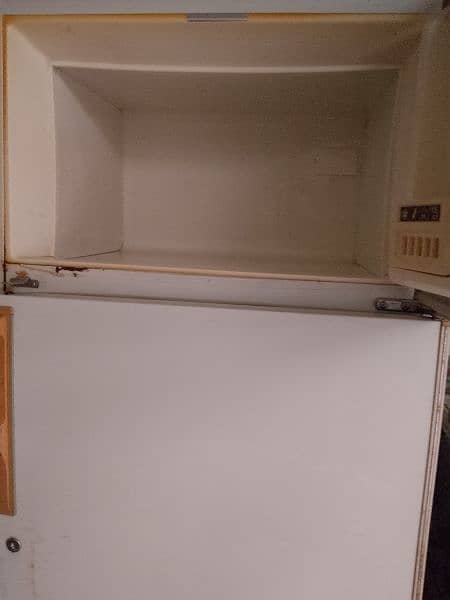 Fridge for sale 3