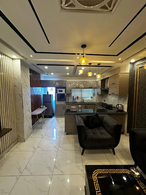 1 Bedroom VIP full furnishe flat for rent per day available in Bahia Town Lahore 5