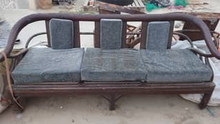 Sofa set 5 seater wooden