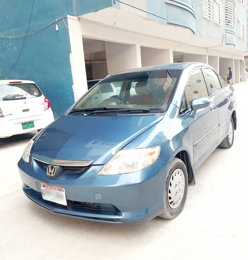 Honda City IDSI 2005 Outstanding car Urgent sell 1