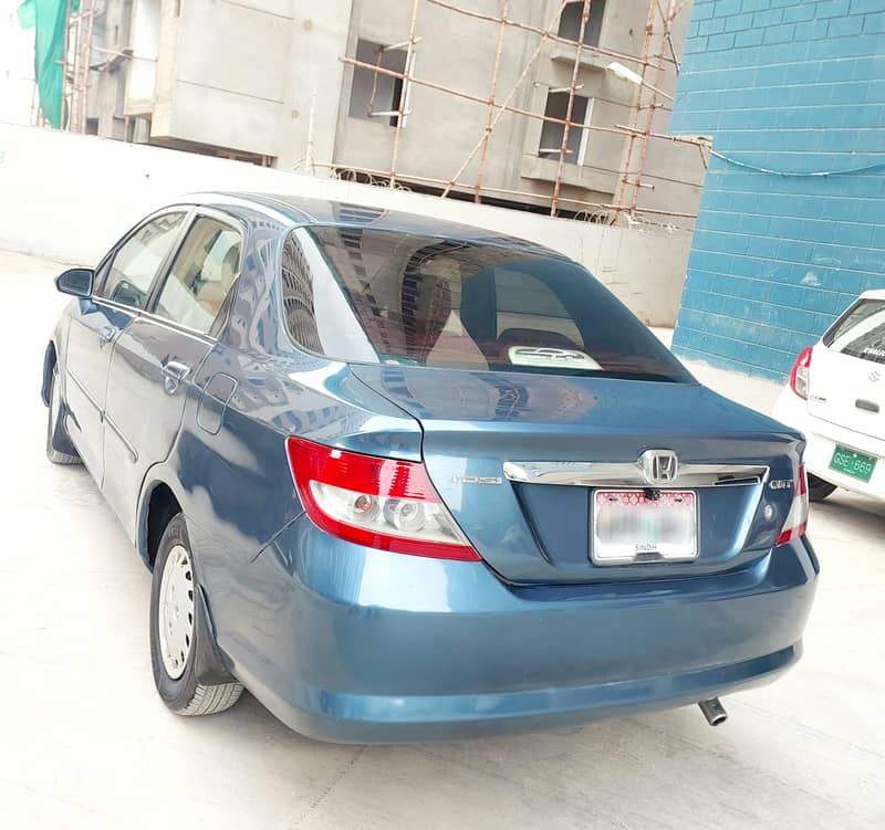 Honda City IDSI 2005 Outstanding car Urgent sell 6