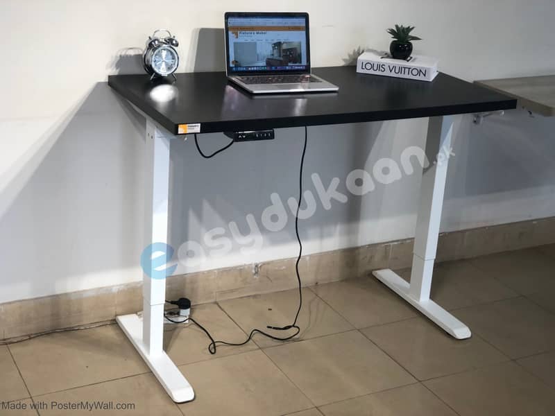 Electric Height Adjustable Desk/ Standing Desk 2