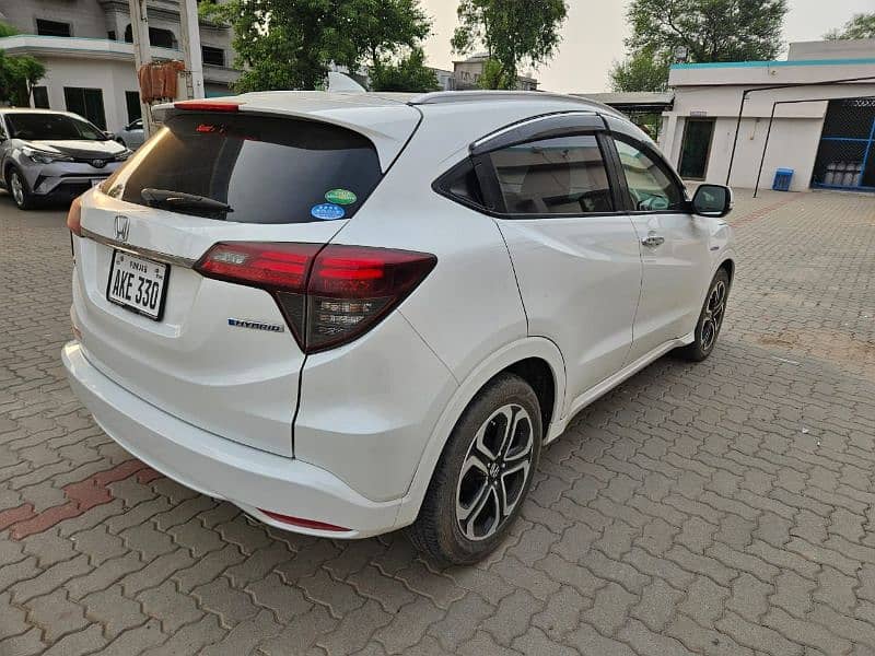 Honda Vezel 2018 3