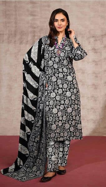 3 PCs women's unstitched khaddar printed suit 0