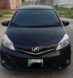 Toyota Vitz 2011