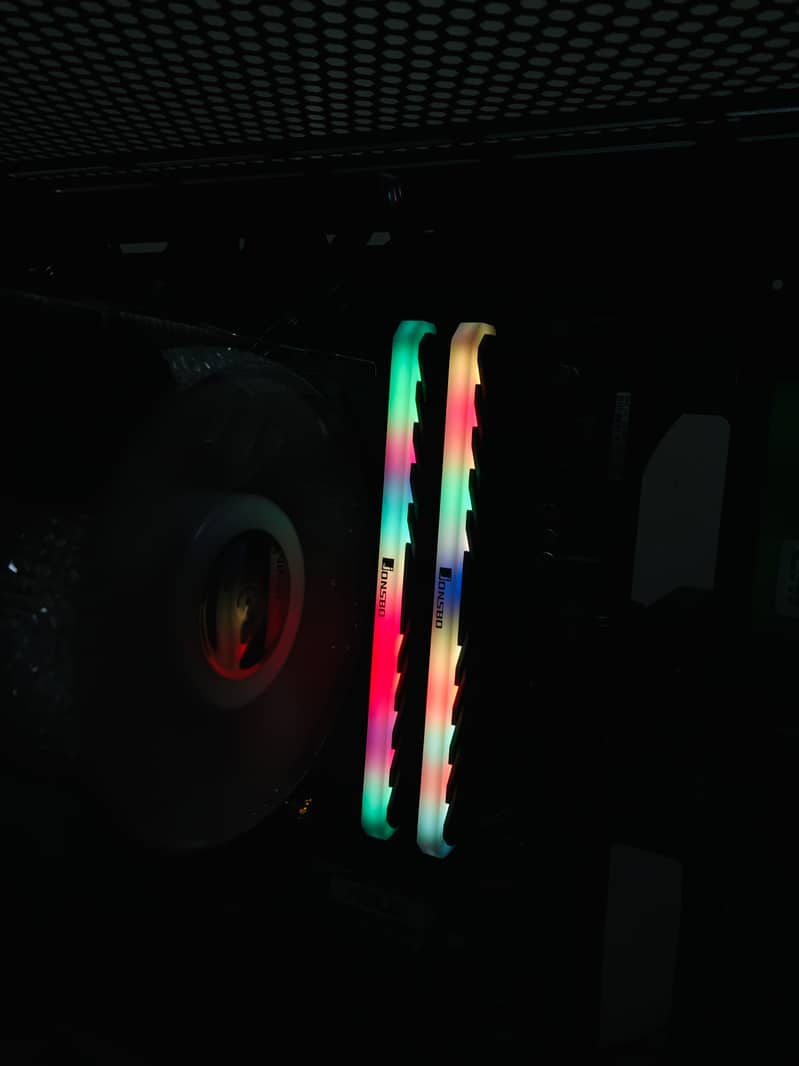 DDR4 16GB 3200mhz RGB Rams 2