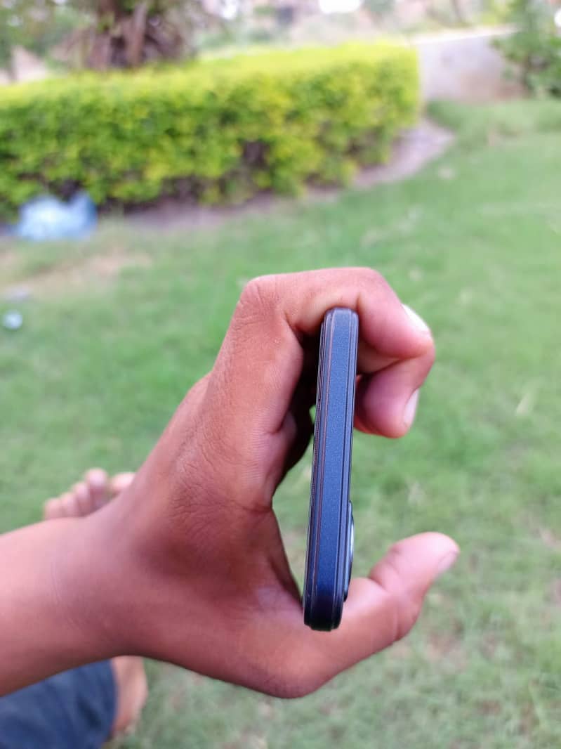 Infinix Note 11 6 128gb Lush Condition with box & Original charger 21k 5