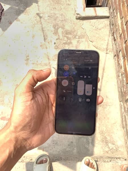 IPHONE 12 pro 256 GB 3