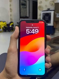 iPhone 11