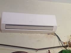 used gree DC inverter ac