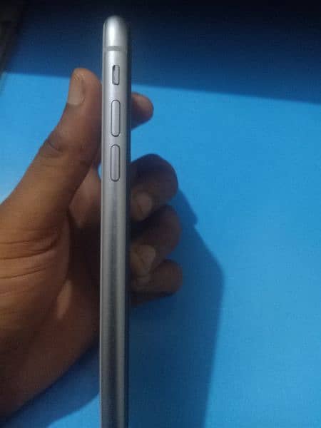 iPhone 11 64 GB non PTA JV Hai battery health 83 6