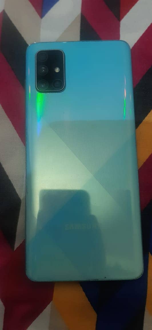 Samsung A71 8+128gb 10 by 10 Condition read Add 5