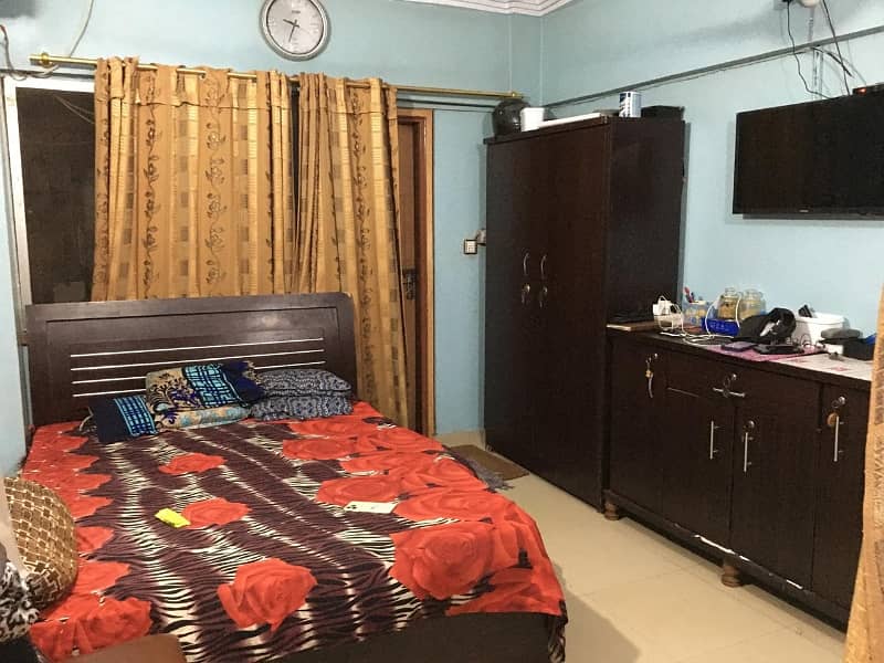 2 Bed DD Ground Floor Flat for Sale in Crescent Arcade, North Karachi 2