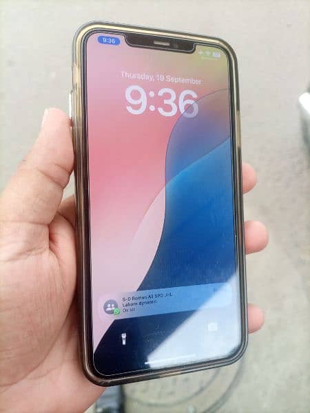 iPhone 11 Pro Max 64gb (Non PTA) 0